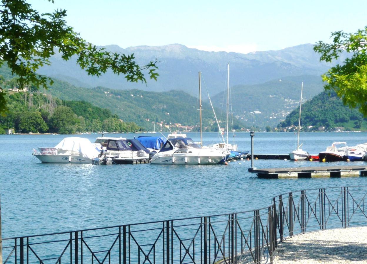 Ville Lago Lugano Porto Ceresio Eksteriør billede