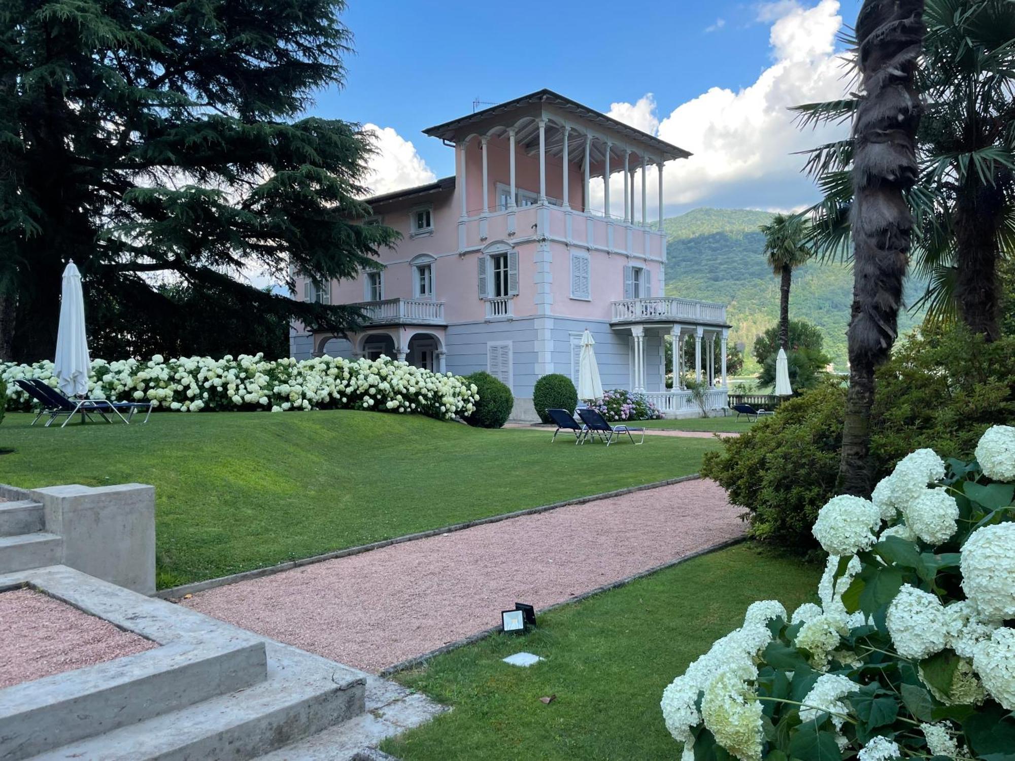 Ville Lago Lugano Porto Ceresio Eksteriør billede